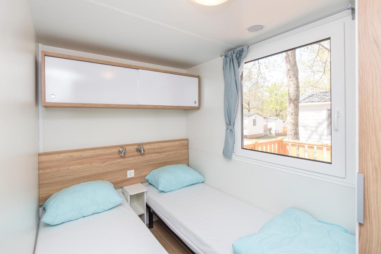 Albatross Mobile Homes On Solaris Camping Fkk-Naturist Porec Exterior photo